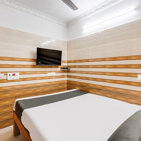 Super Hotel O Sharmila Guest House Kottakuppam Zewnętrze zdjęcie