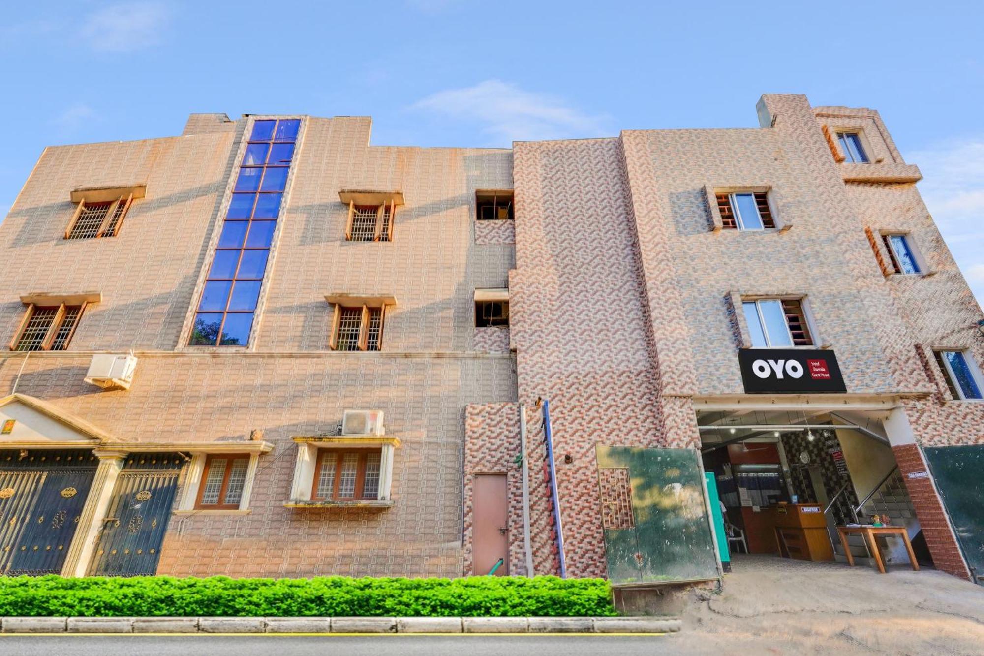 Super Hotel O Sharmila Guest House Kottakuppam Zewnętrze zdjęcie
