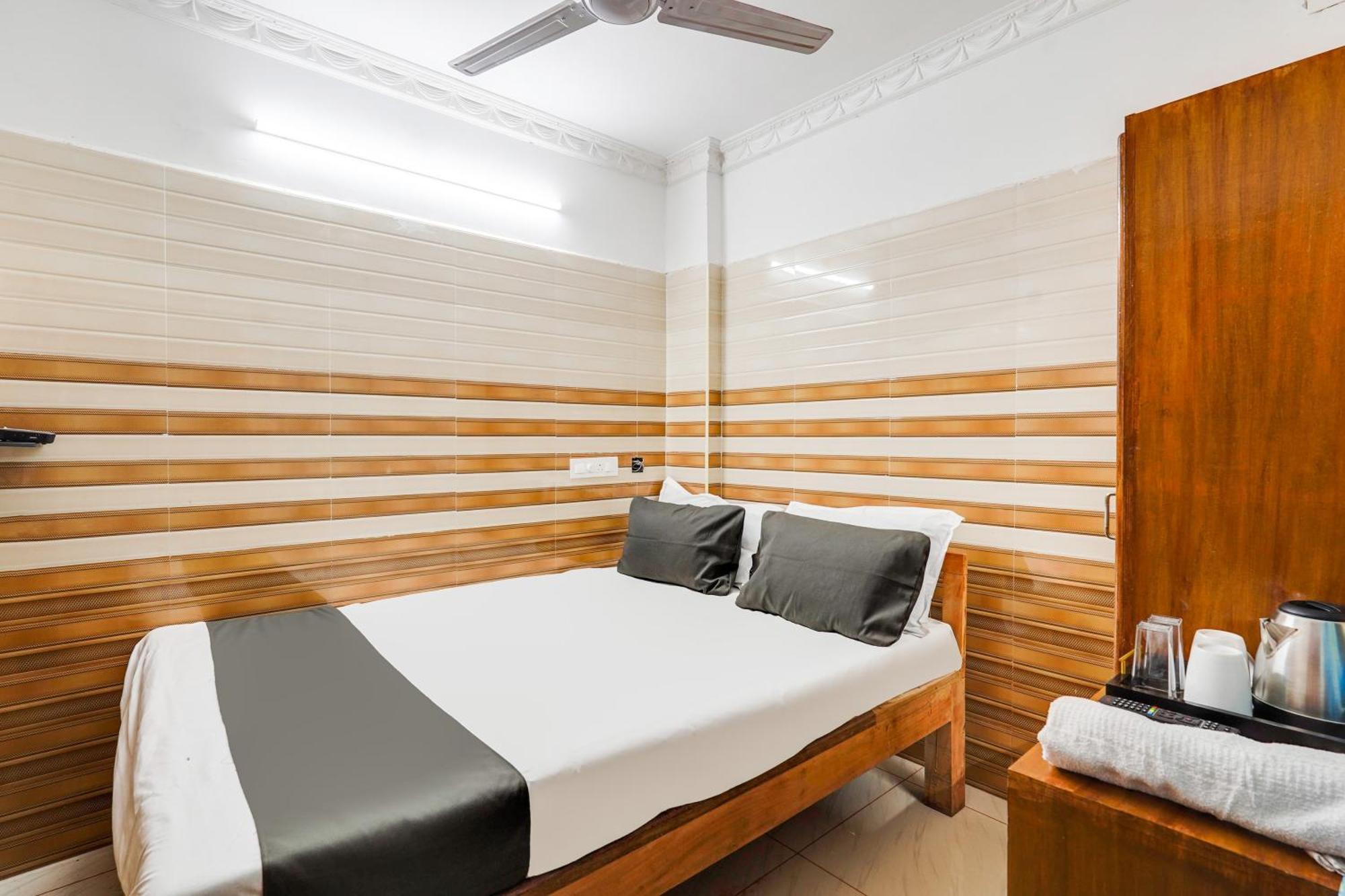 Super Hotel O Sharmila Guest House Kottakuppam Zewnętrze zdjęcie